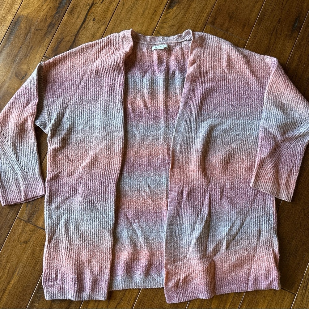 American Eagle Women's Cardigan Sweater, Size Medium Pink soft girl